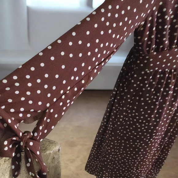Boohoo Rust Polka Dot High-Neck Midi Dress. Size 16 - Picture 6 of 6